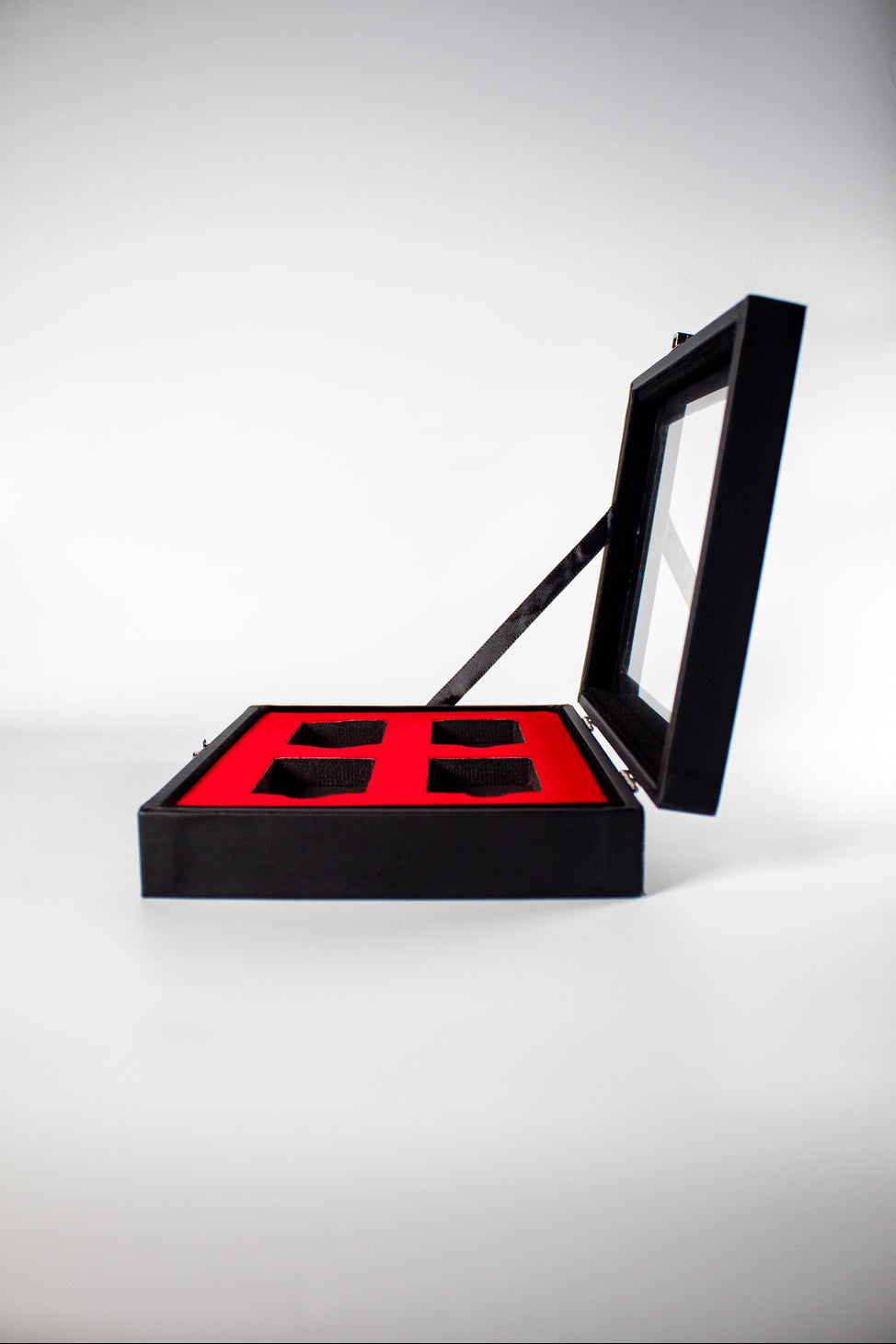 V - BOX 4