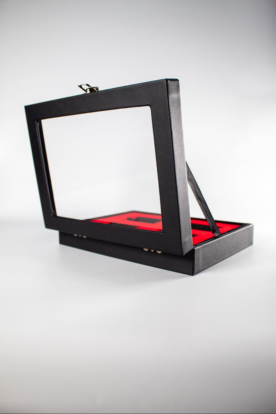 V - BOX 4