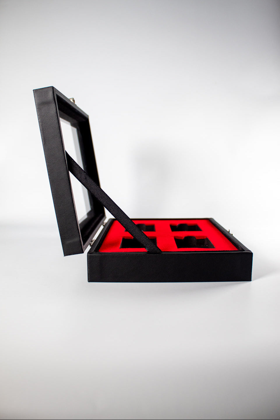 V - BOX 4